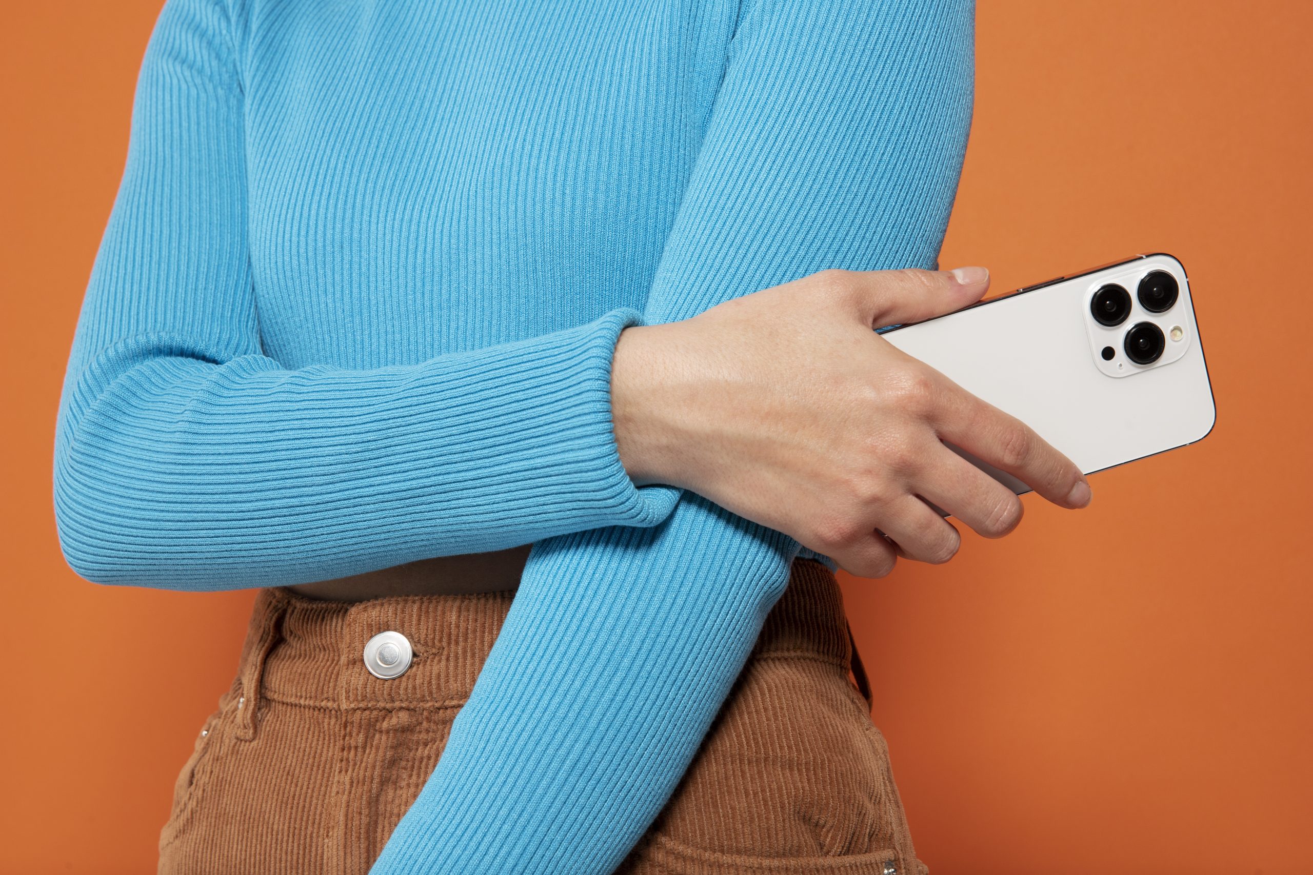 Вы сейчас просматриваете Сбер просит пользователей iPhone поторопиться: новое приложение может скоро исчезнуть из App Store