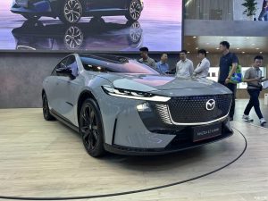 "Заряженная" Mazda EZ-6 Sports Edition: характеристики и цены, которые вас удивят