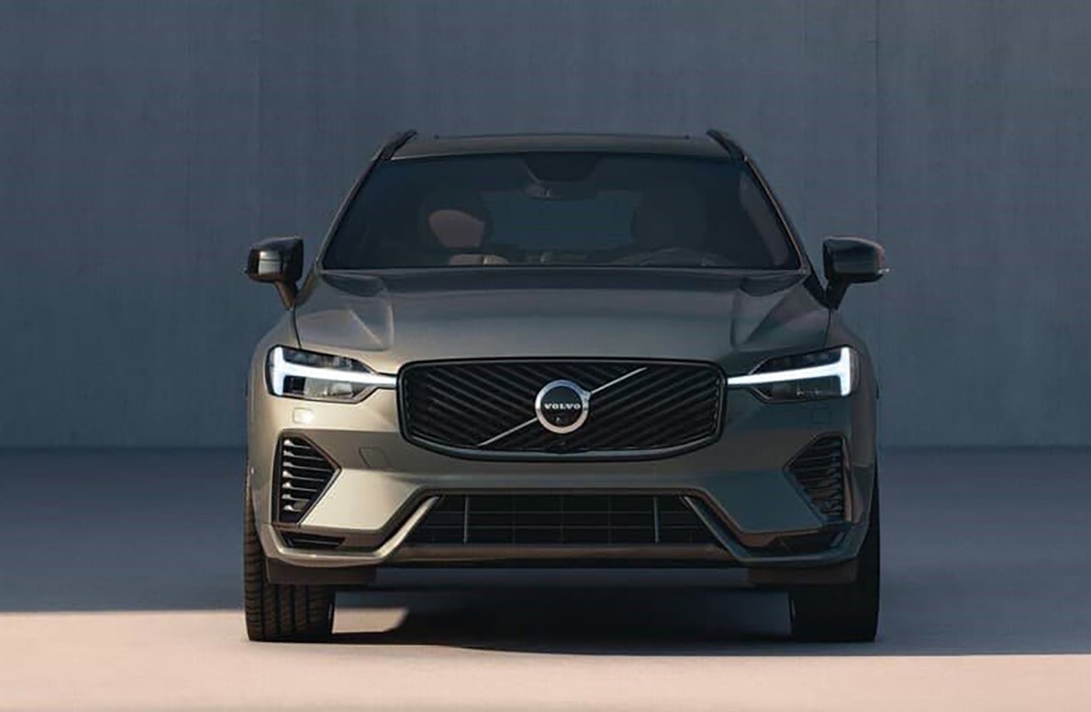 Вы сейчас просматриваете Новый Volvo XC60 2026: сколько стоит кроссовер с полным приводом и 250 л.с.